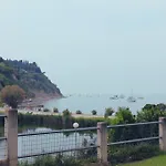 Beachfront Oasis Fiesa - 20m To Sea, Terrace & Parking Apartma *