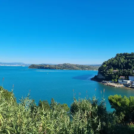 Beachfront Oasis Fiesa - 20m To Sea, Terrace & Parking Apartment *