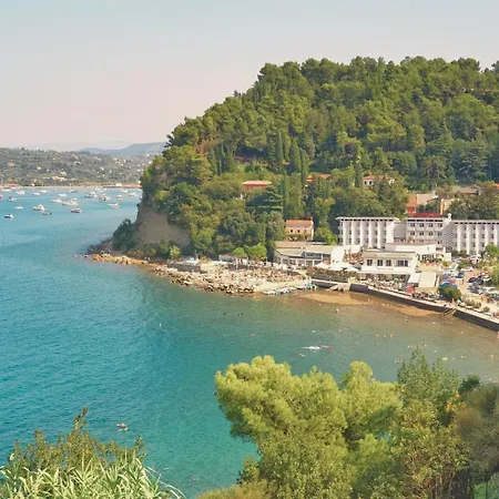 House - Private Oasis - Beachfront With A Sea View Terrace * Piran