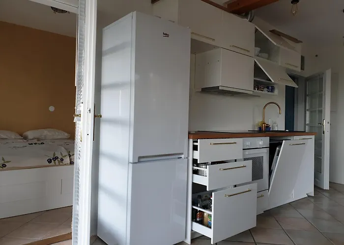 House - Private Oasis - Beachfront With A Sea View Terrace 公寓