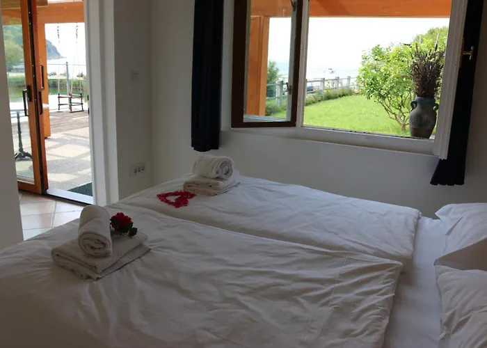 House - Private Oasis - Beachfront With A Sea View Terrace 皮兰